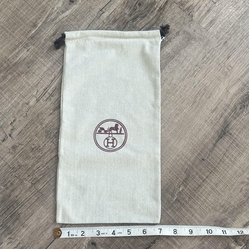 Hermes Cream Drawstring Dustbag - Picture 2 of 4